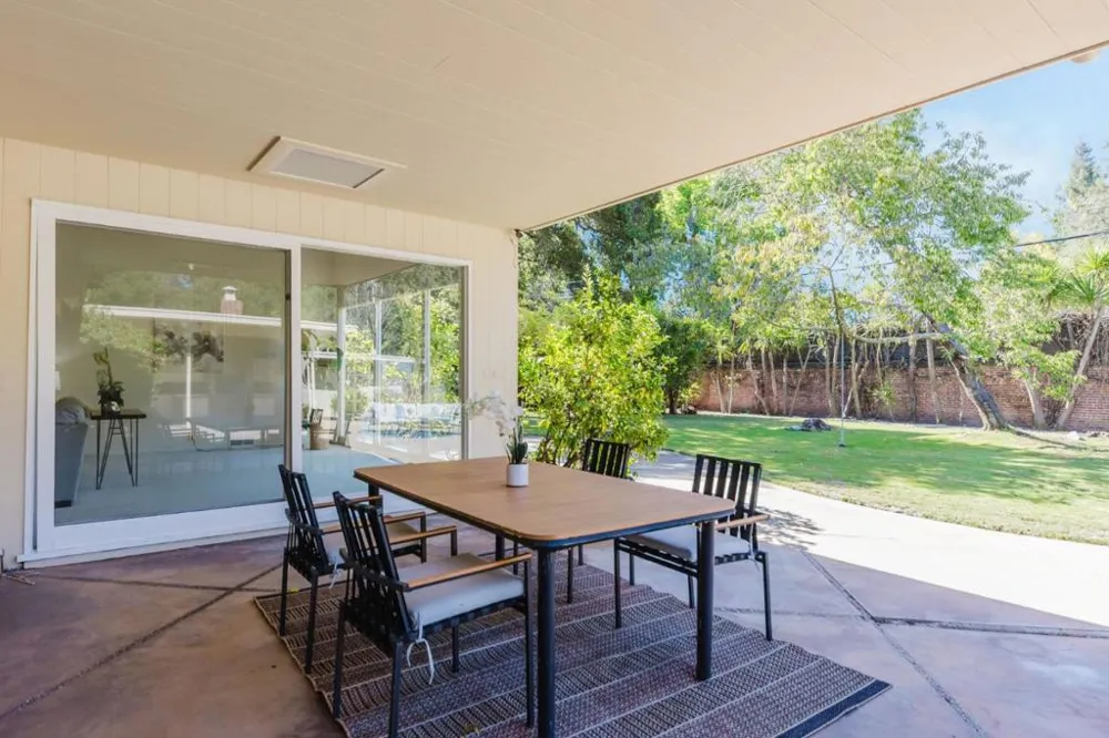 2 Irving Avenue Atherton, CA 94027