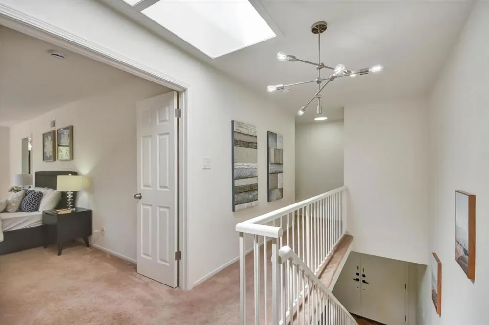 1665 Toyon Court San Mateo, CA 94403