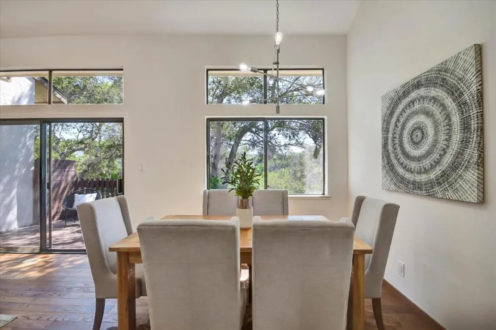 1665 Toyon Court San Mateo, CA 94403