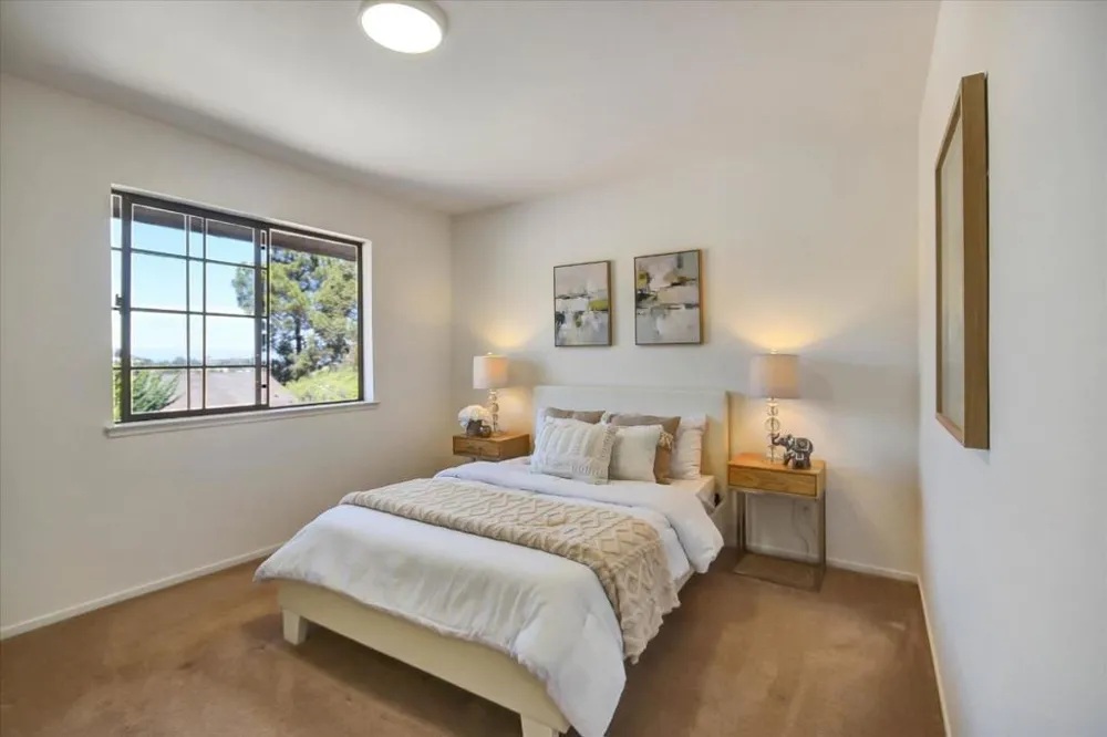 1665 Toyon Court San Mateo, CA 94403