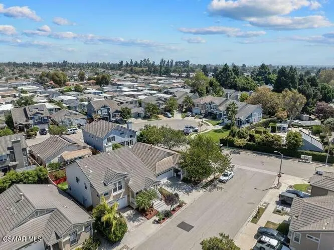 586 Schuman Place Ventura, CA 93003