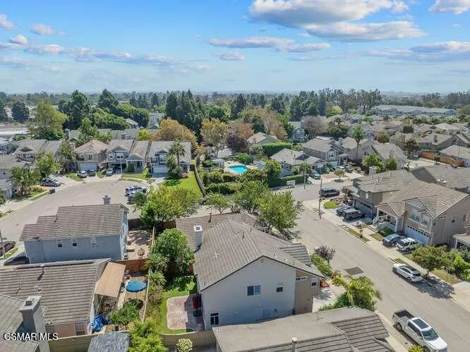 586 Schuman Place Ventura, CA 93003