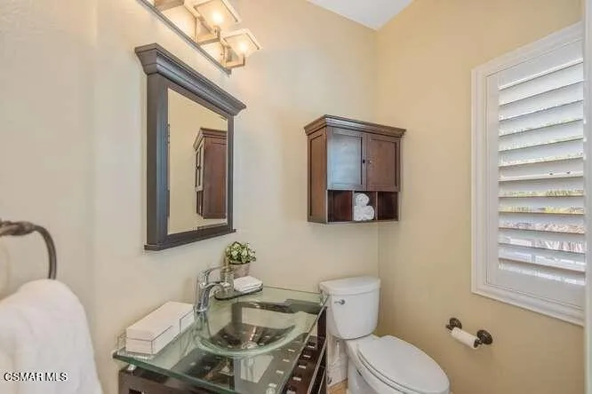 586 Schuman Place Ventura, CA 93003