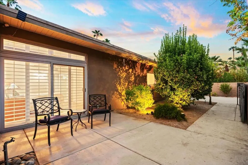 840 E Biltmore Place Palm Springs, CA 92264