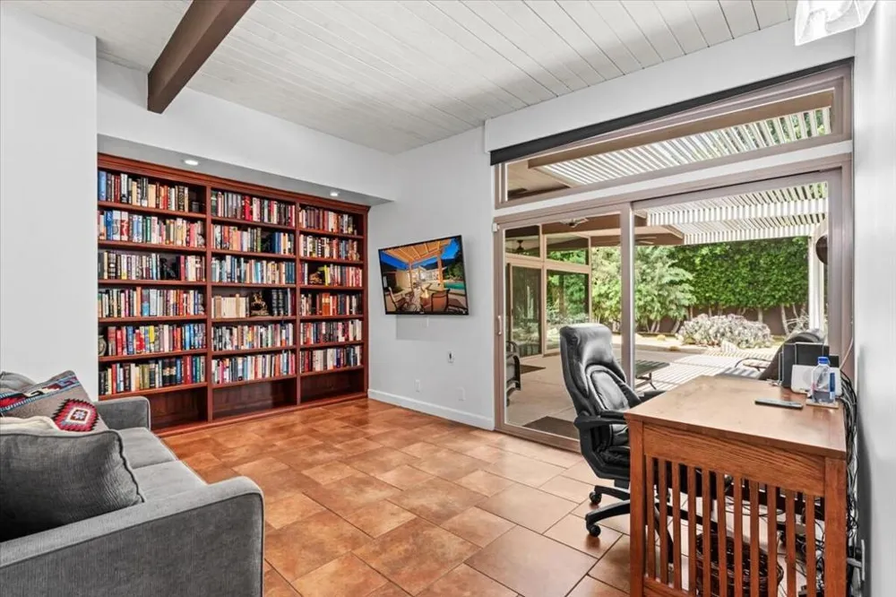 840 E Biltmore Place Palm Springs, CA 92264