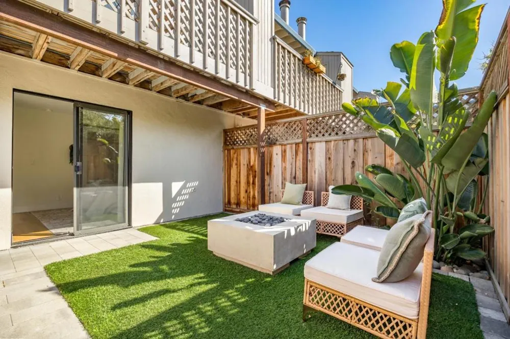 1519 Hidden Terrace Court Santa Cruz, CA 95062