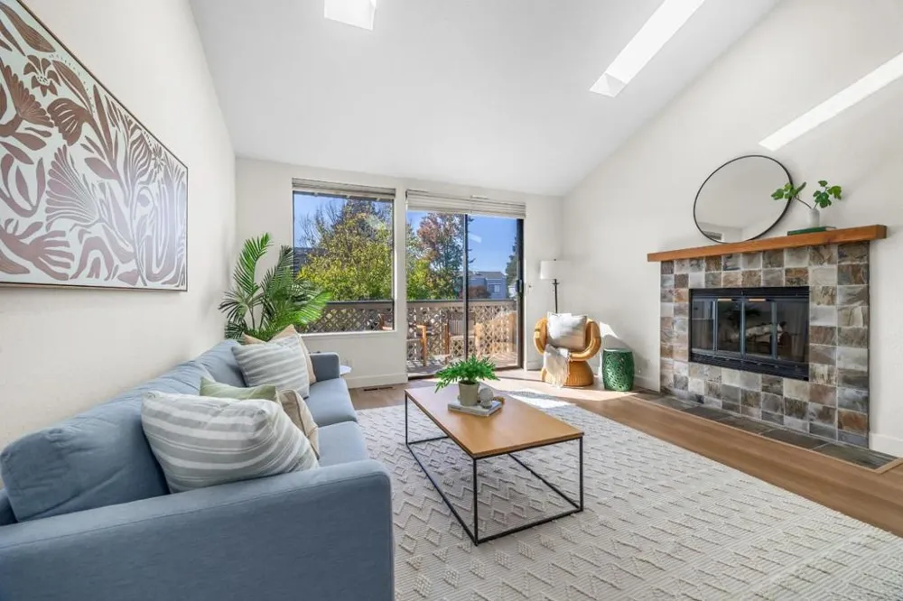1519 Hidden Terrace Court Santa Cruz, CA 95062