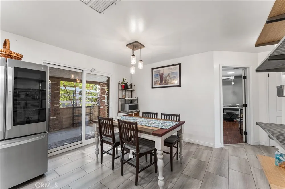 40016 90th st w Leona Valley, CA 93551