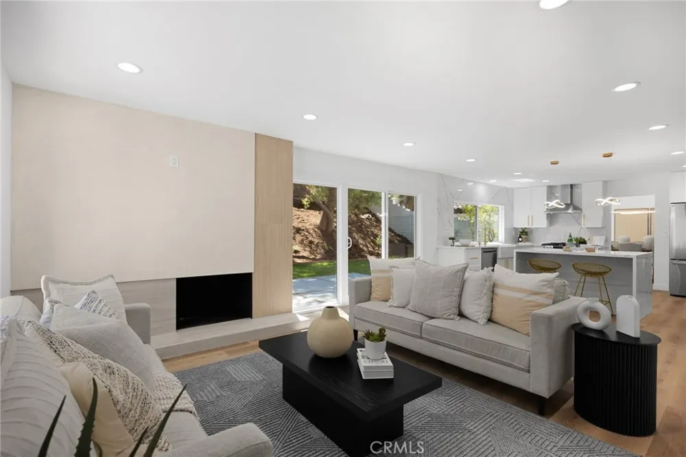 20412 Lake Canyon Walnut, CA 91789