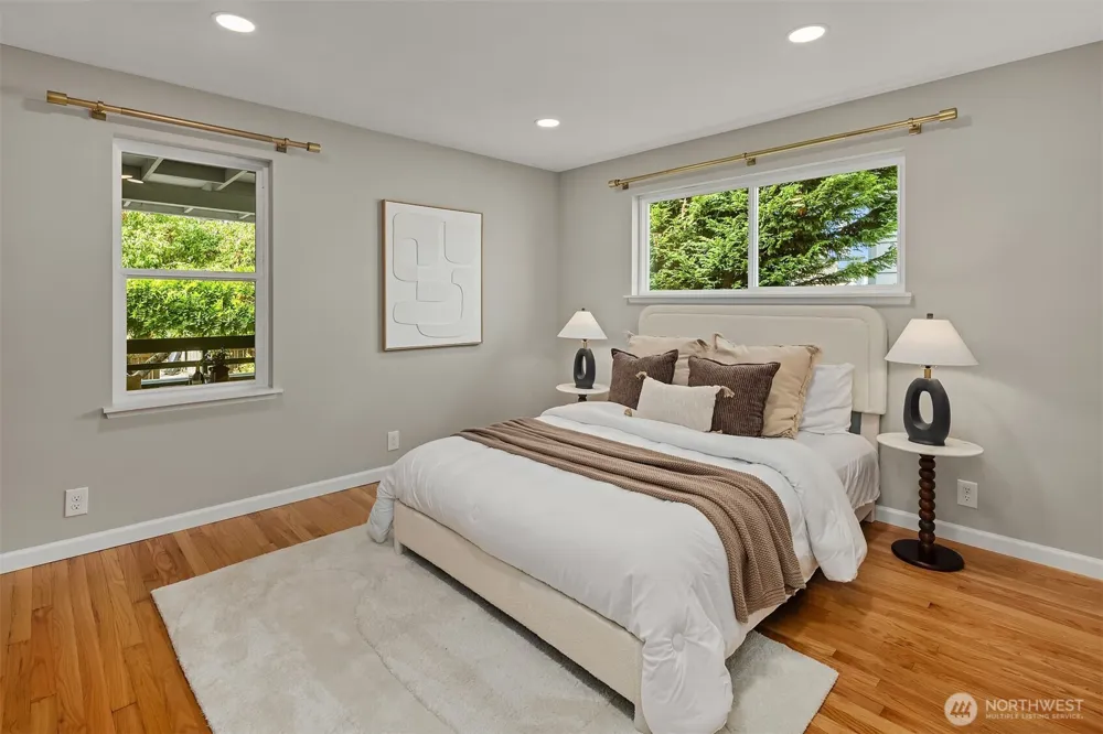 3435 61st Avenue SW Seattle, WA 98116