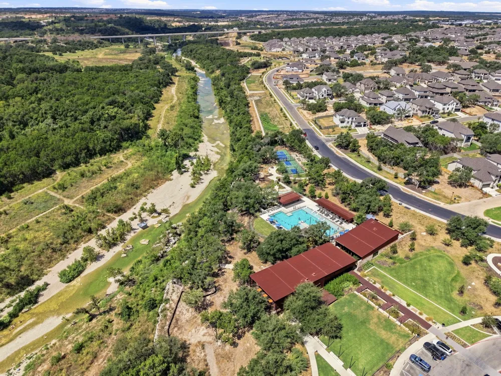 112 Fox Run Georgetown, TX 78628