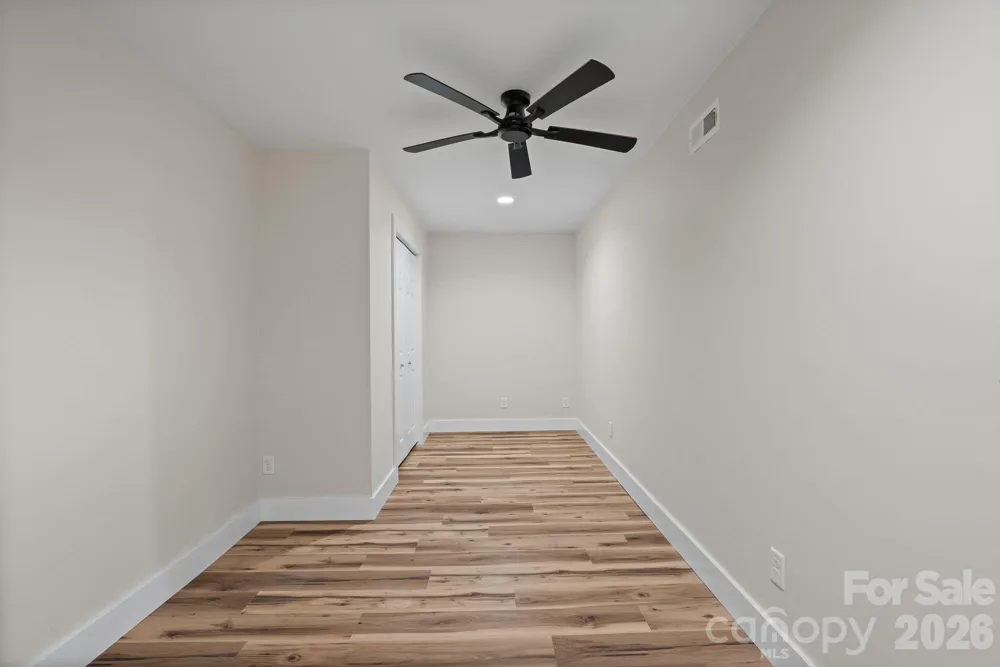 156 State Street Asheville, NC 28806