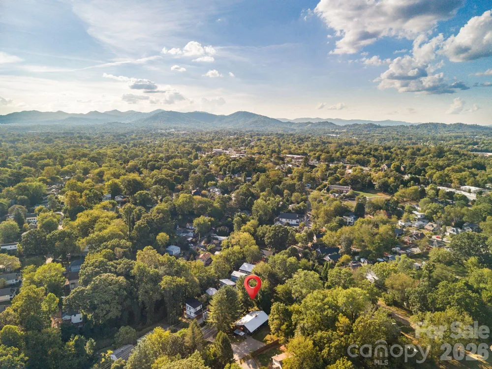 156 State Street Asheville, NC 28806