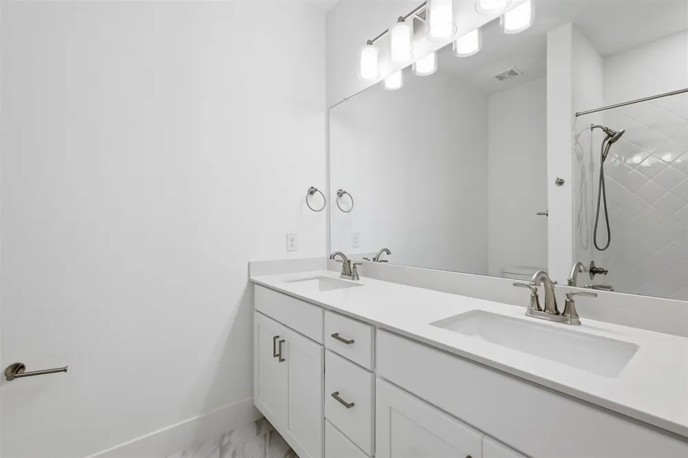 4734 Smokey Quartz Lane Arlington, TX 76005