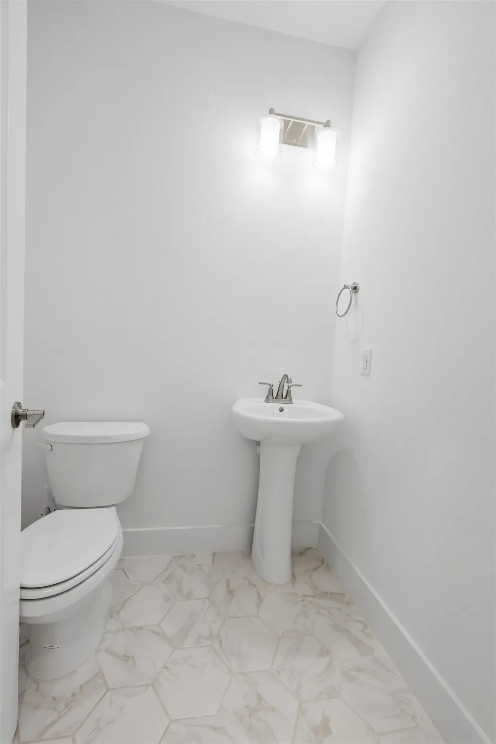 4734 Smokey Quartz Lane Arlington, TX 76005