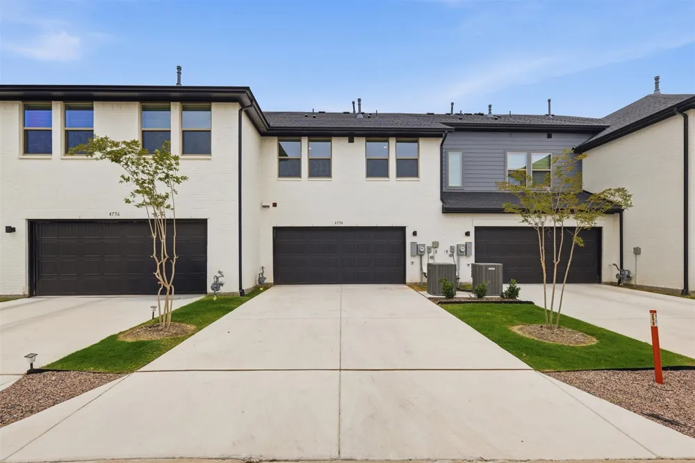 4734 Smokey Quartz Lane Arlington, TX 76005