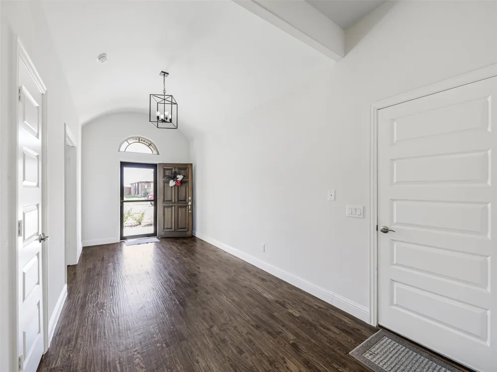 1916 Nightfall Drive Venus, TX 76009