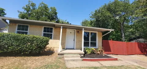 935 Powell Road