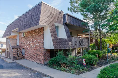 1525 S Holly Street #107
