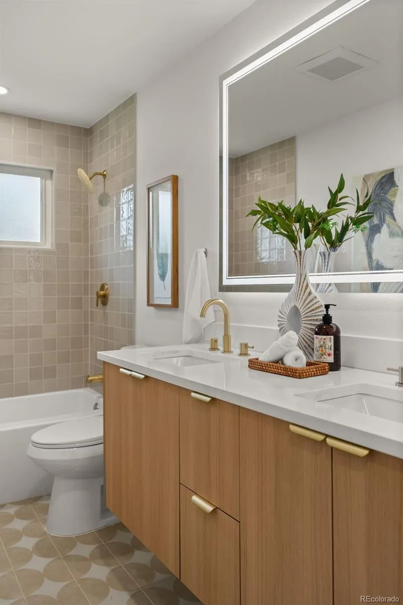 3662 Grape Street Denver, CO 80207