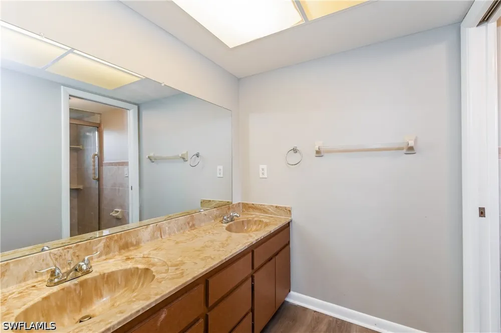 SE 22nd Terrace Cape Coral, FL 33990