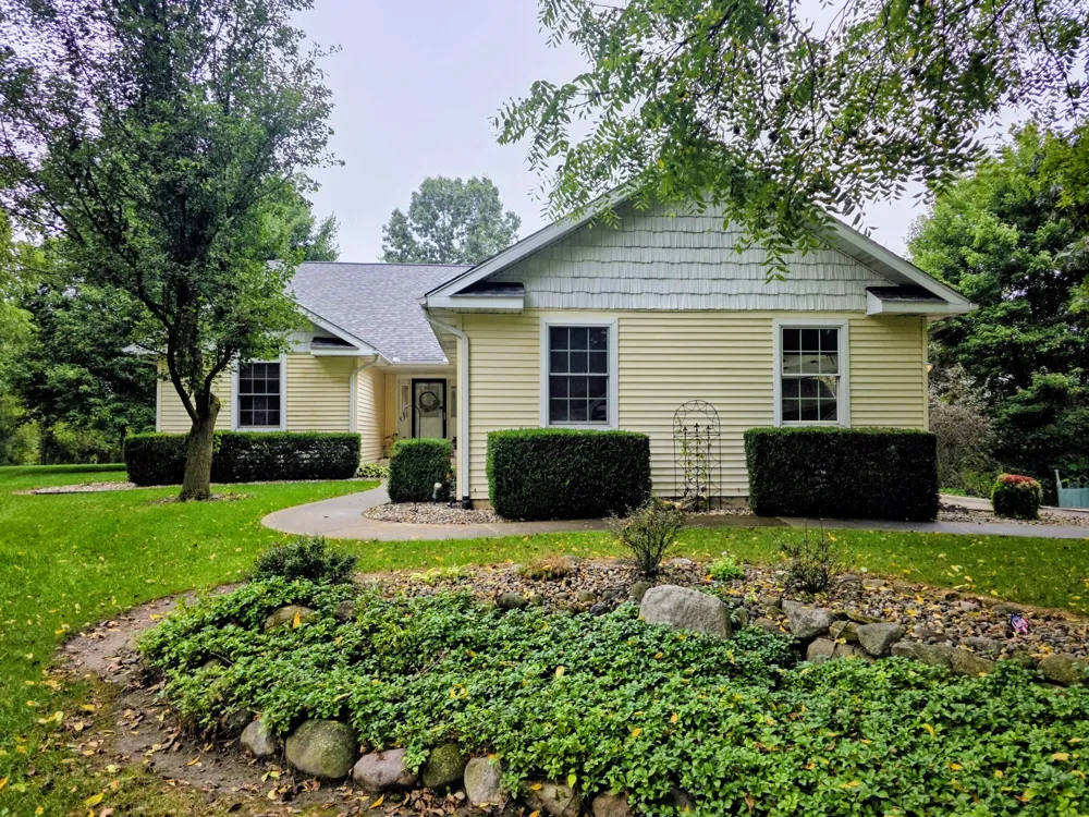 2033 Watkins Road Battle Creek, MI 49015