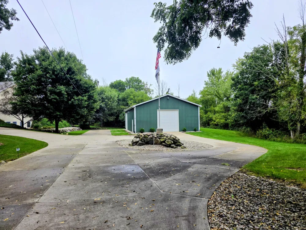 2033 Watkins Road Battle Creek, MI 49015