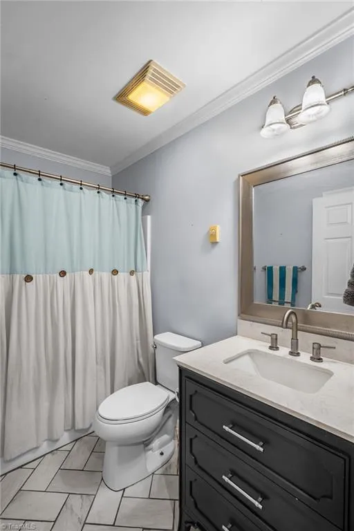 1885 Helmstetler Road Lexington, NC 27295