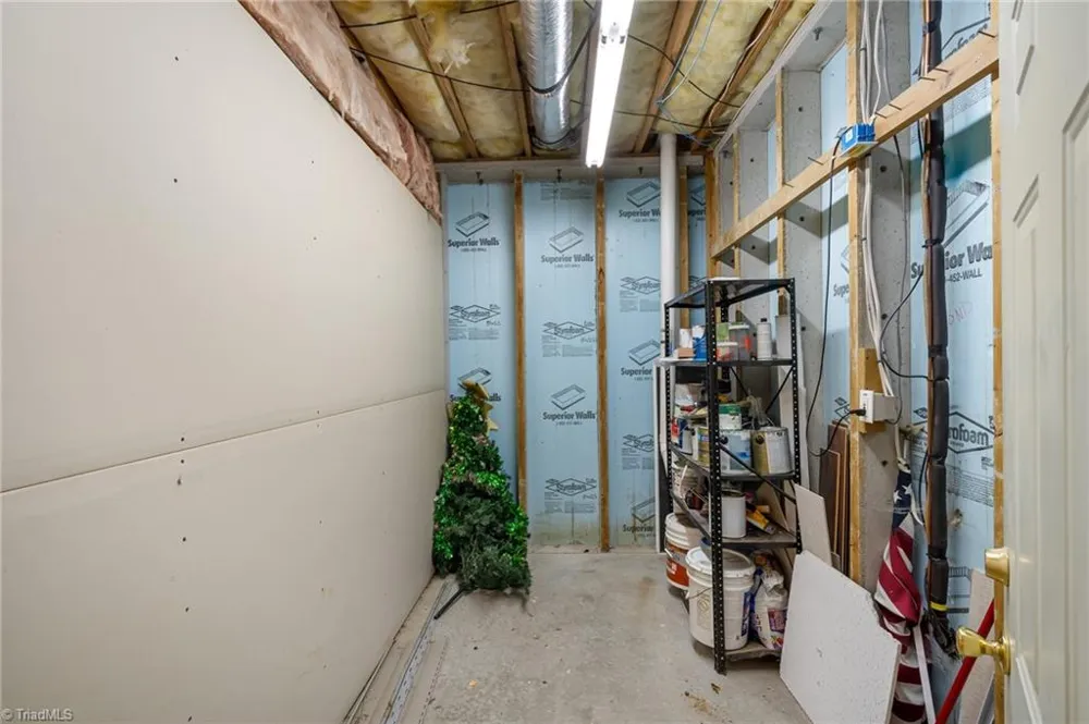 1885 Helmstetler Road Lexington, NC 27295