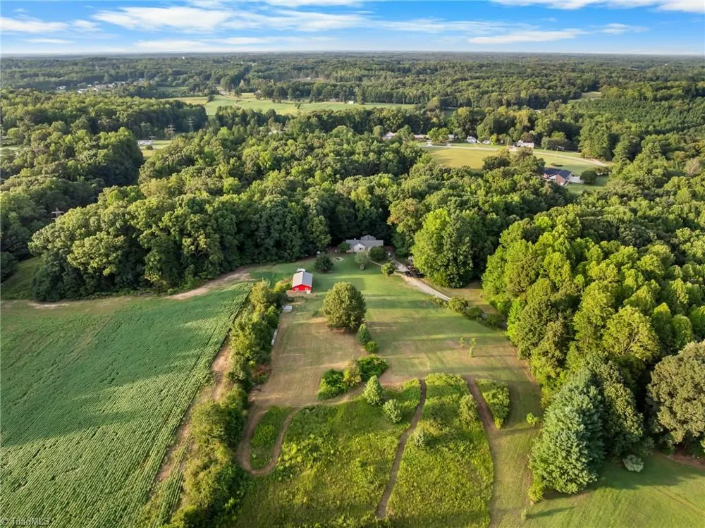 1885 Helmstetler Road Lexington, NC 27295