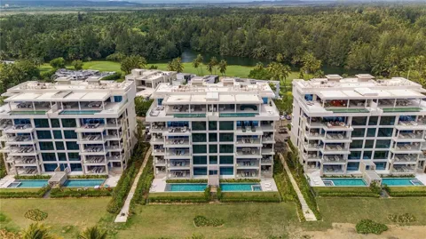 7000 FOUR SEASONS BLVD #PH 5501
