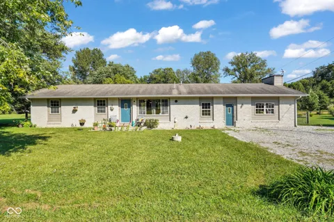 3235 Maple Turn Lane