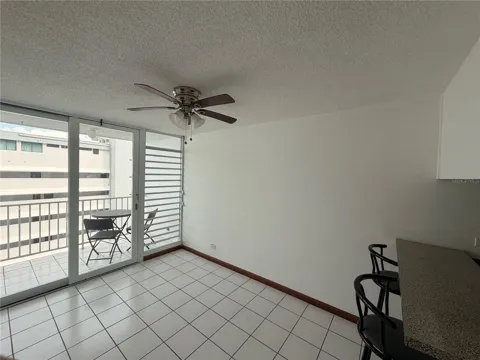 6471 AVE. ISLA VERDE #708