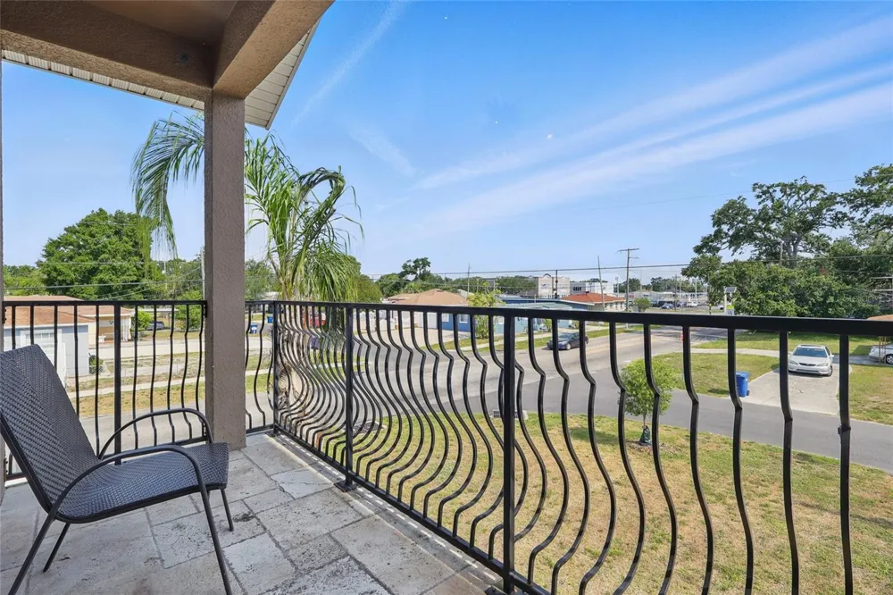 3024 W DOUGLAS ST Tampa, FL 33607