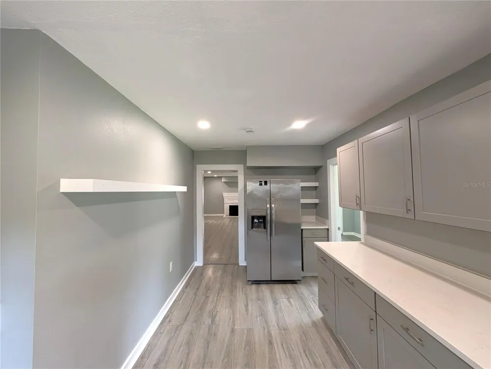6805 NAVIN AVENUE Tampa, FL 33604