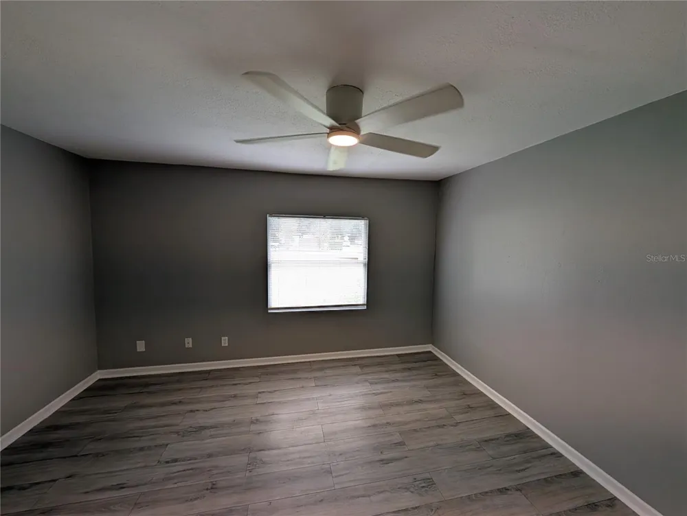 6805 NAVIN AVENUE Tampa, FL 33604