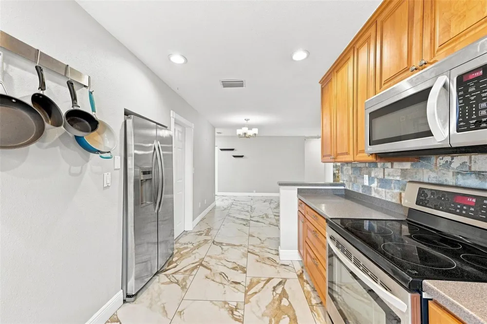 2520 FAWN COURT Clearwater, FL 33761
