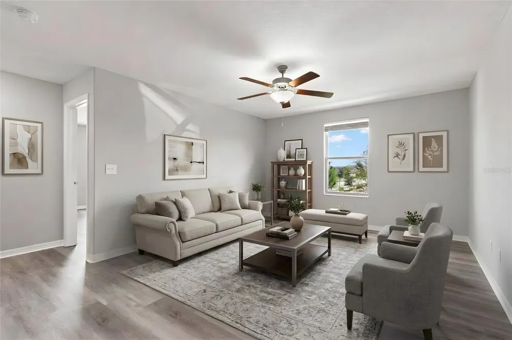 5061 WHITE CHICORY DRIVE Apollo Beach, FL 33572