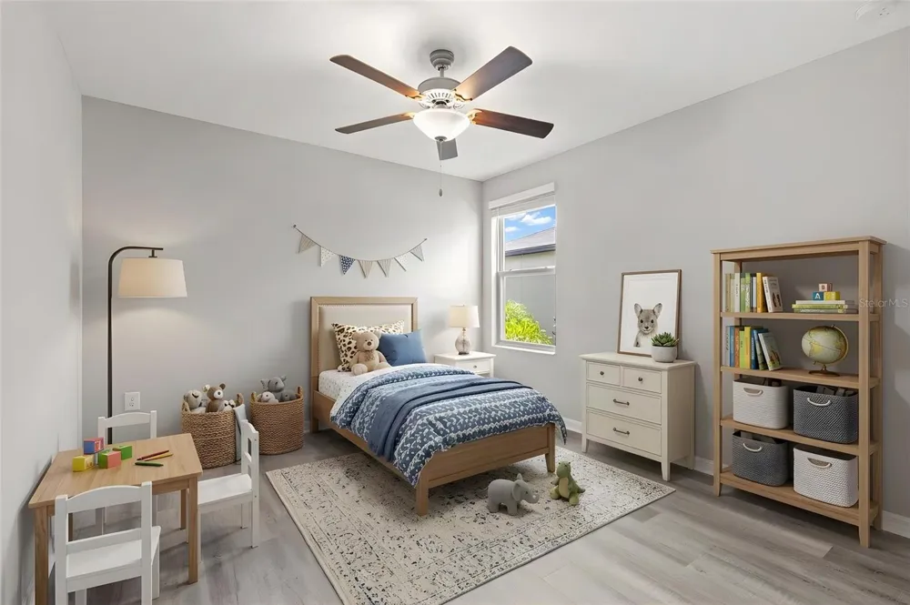5061 WHITE CHICORY DRIVE Apollo Beach, FL 33572
