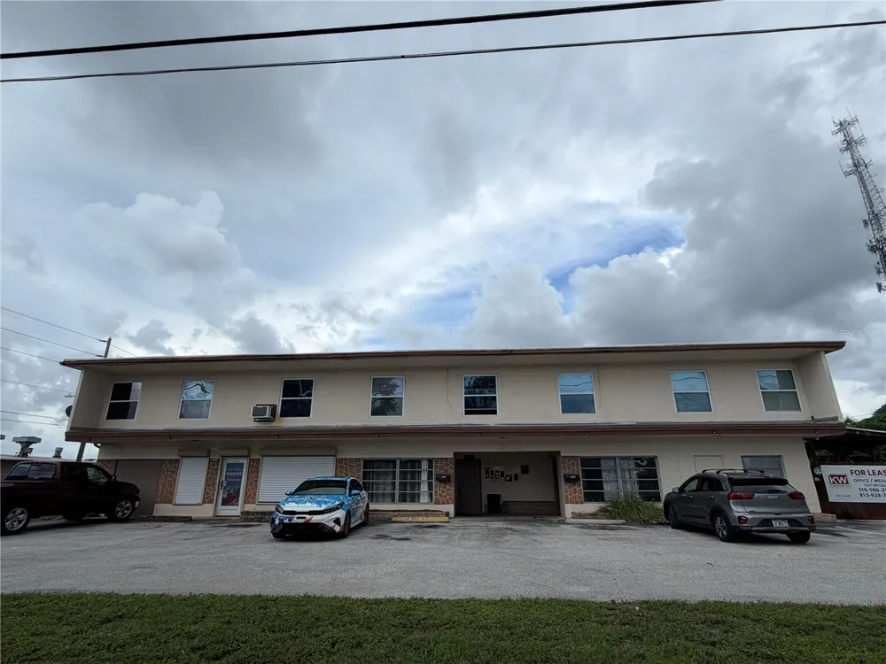 2400 25TH STREET #1 St Petersburg, FL 33713