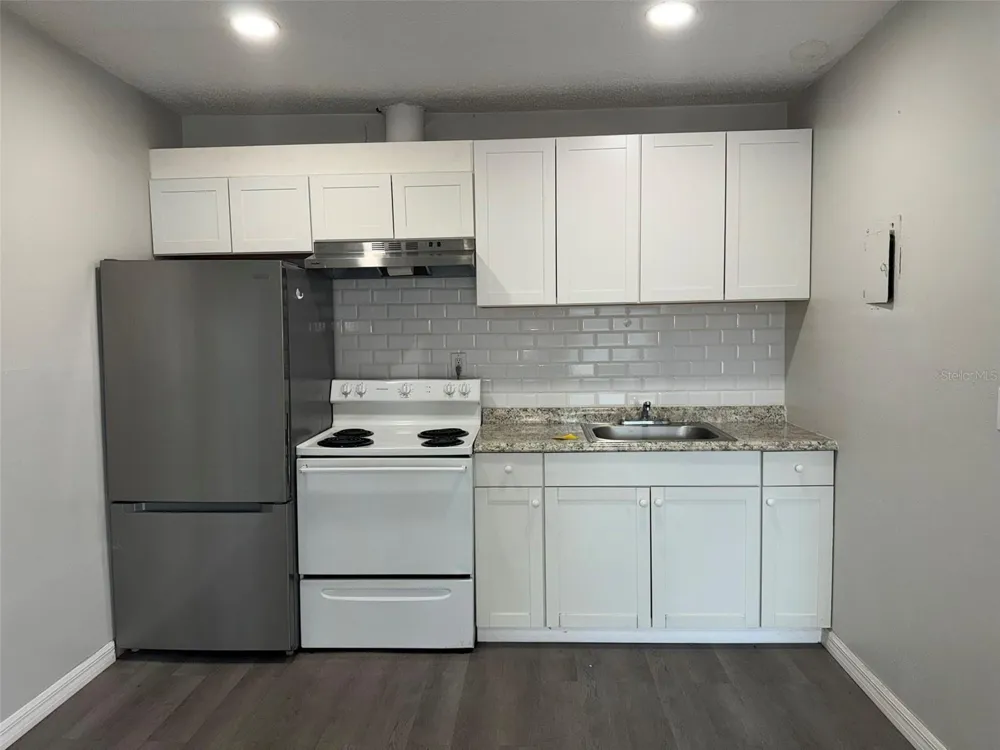 2400 25TH STREET #1 St Petersburg, FL 33713
