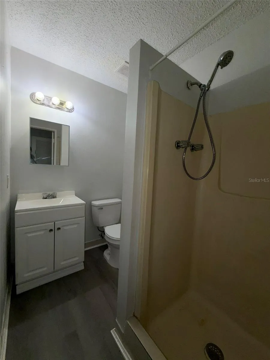 2400 25TH STREET #1 St Petersburg, FL 33713