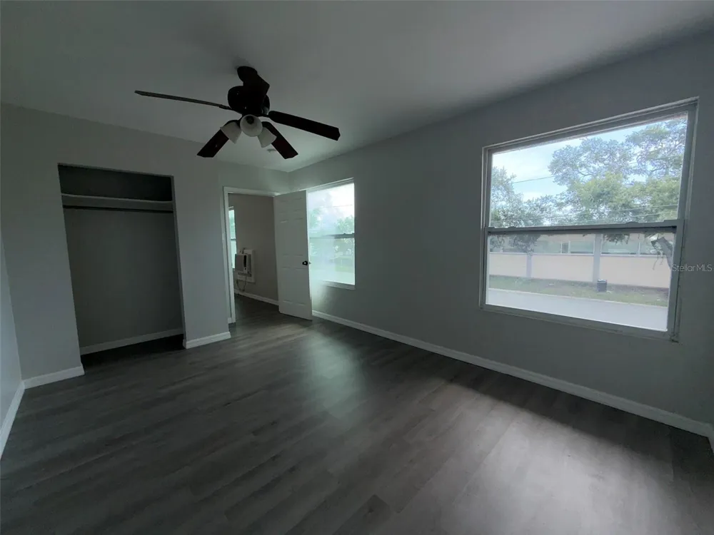 2400 25TH STREET #1 St Petersburg, FL 33713