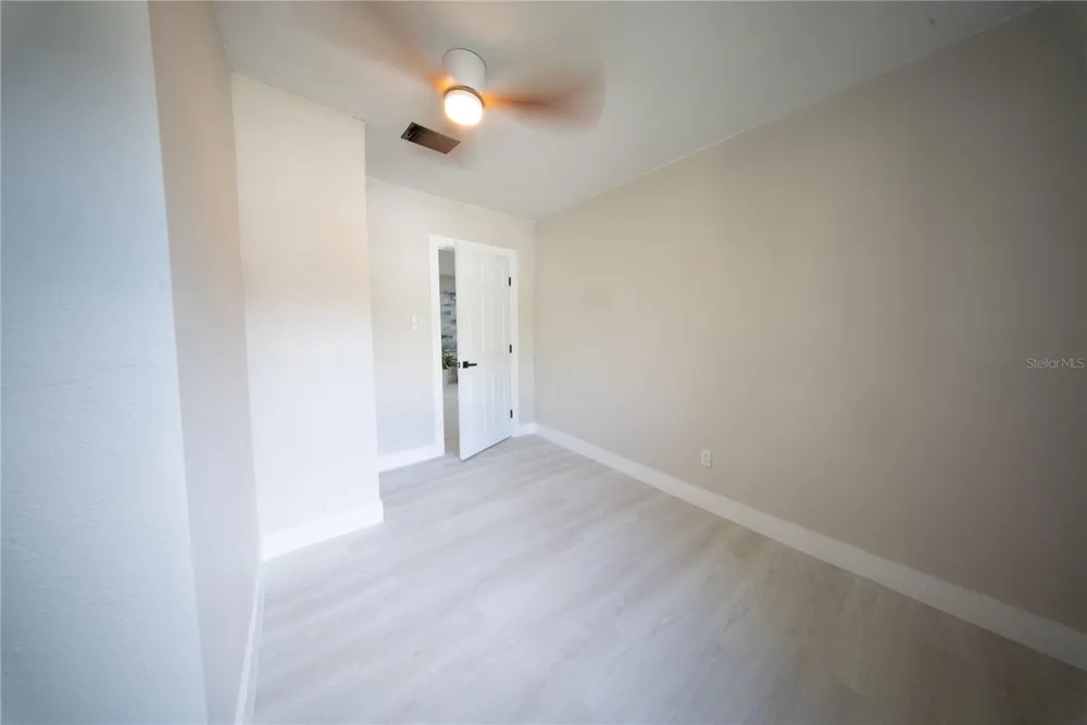 922 E IDA STREET Tampa, FL 33603