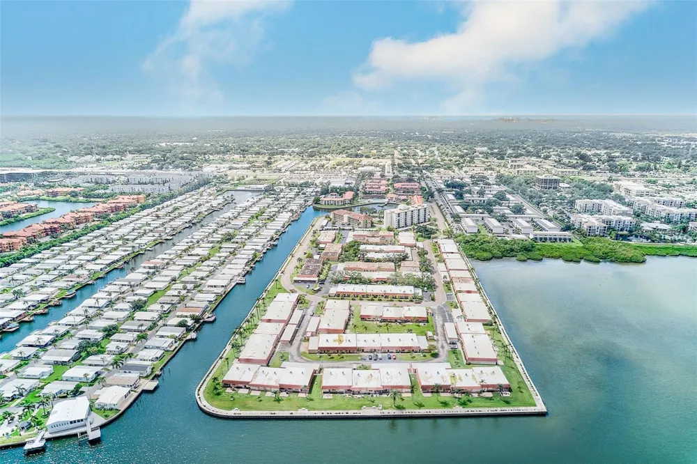 19029 US HIGHWAY 19 #26-104 Clearwater, FL 33764