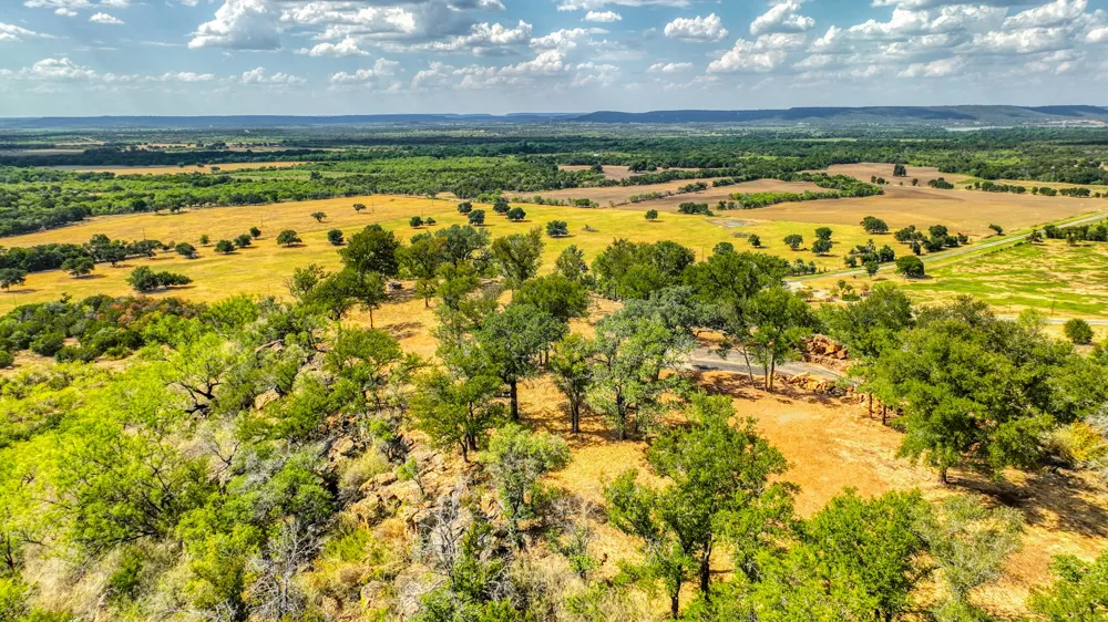 Falcon Trail Gordon, TX 76453
