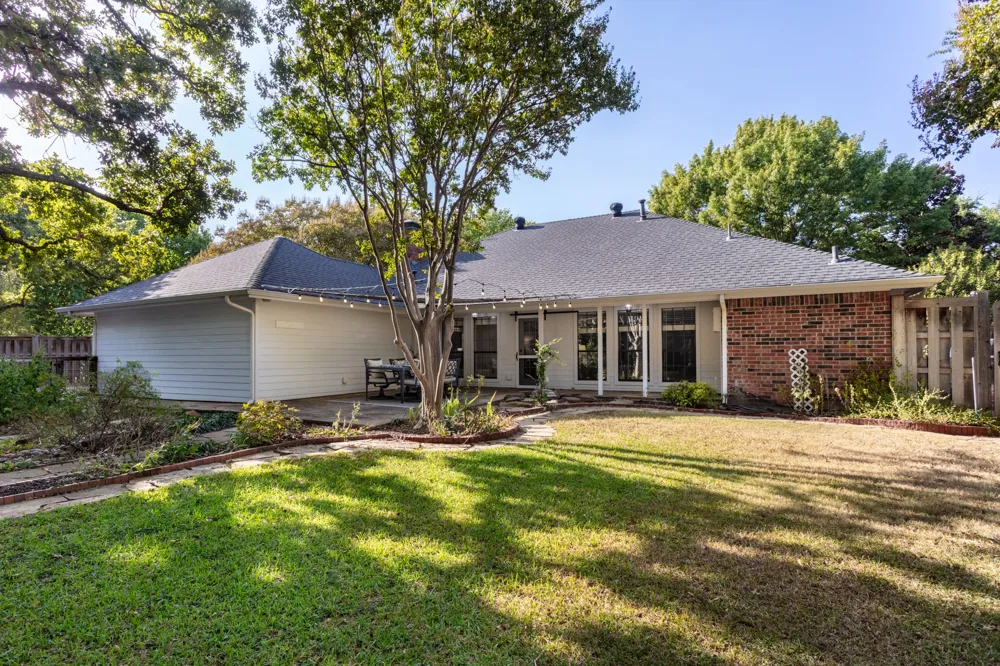 624 Arbor Court Highland Village, TX 75077