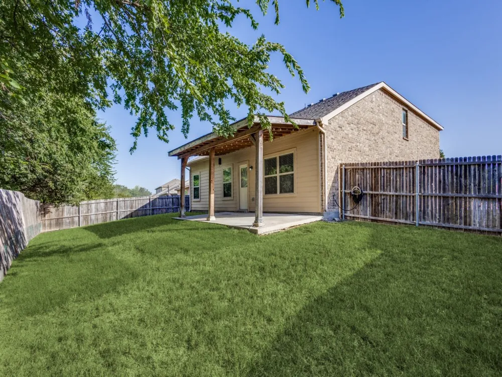 1201 Jasper Crossing Princeton, TX 75407