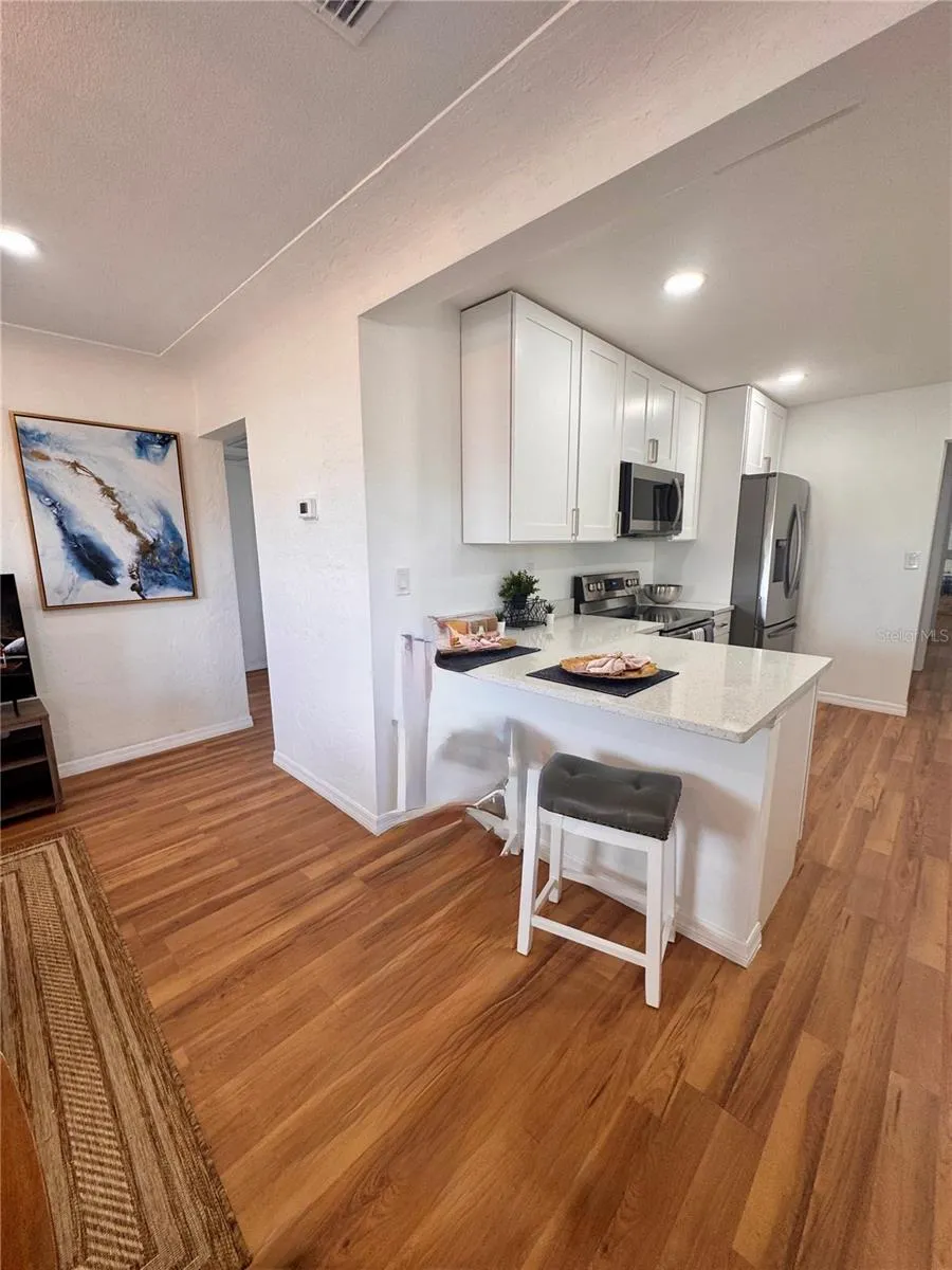 4534 3RD AVENUE S St Petersburg, FL 33711