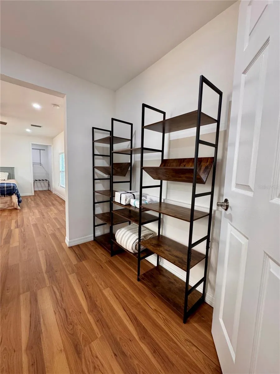 4534 3RD AVENUE S St Petersburg, FL 33711